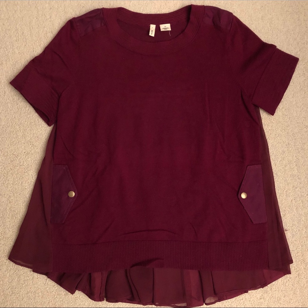 Short Sleeve Berry Knit Swing Back Sweater